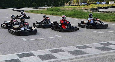 Depremzede çocukların 'karting' hayali gerçek oldu