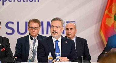 Dışişleri Bakanı Fidan, GDAÜ Devlet ve Hükümet Başkanları Zirvesi'ne katıldı