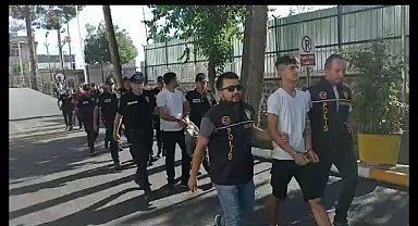 Diyarbakır'da suç makinelerine 'eksen operasyonu' ile şafak operasyonu: 15 gözaltı