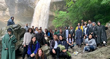 Doğa tutkunlarının adresi Doğançay Şelalesi oldu