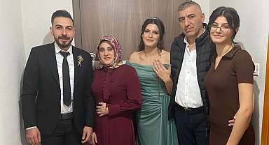 Düğüne giderken feci kazada can veren çift defnedildi: Bir ay sonra kızlarının nişanı olacaktı