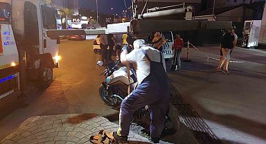 Dur ihtarına uymadı, polisin yazdığı ceza makbuzunu yere attı