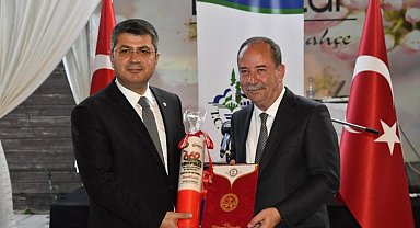 Edirne Valisi'ne veda yemeği