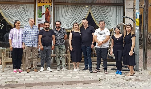 Edremit'te çarşı esnafından imece usulü hayır