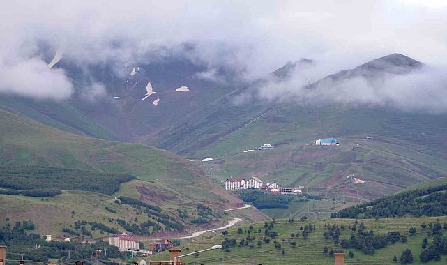 Erzurum'da Karadeniz'i aratmayan manzaralar