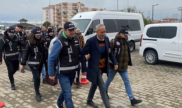 Eski Gökçeada Belediye Başkanı Çetin'e görevi kötüye kullanmak suçundan hapis cezası