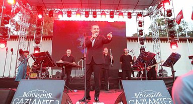 Ferhat Göçer gazi şehirlilere unutulmaz bir gün yaşattı