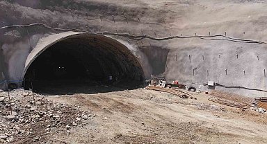 Filyos'a giden tünel çalışmalarında ışık göründü