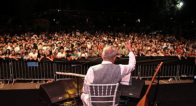 Gaziantep'te 'Aşık Veysel'e Yavuz Bingöl ile anma