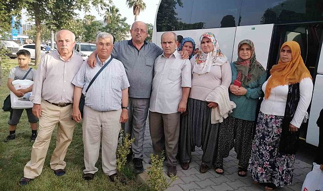 Hacı adayları dualarla uğurlandı