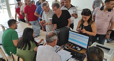 Hatay'da numarataj ekipleri hizmeti İskenderun'da sürdürüyor