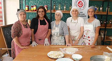 Hünerli ellerin en tatlı telaşı