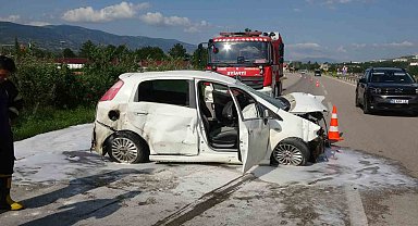 Hurdaya dönen araçtan burnu bile kanamadan çıktı