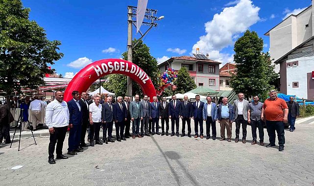 İhsangazi Kent Meydanı 'siyez şenliği' ile açıldı