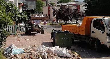 İki günde 2 bin tondan fazla çöp toplandı