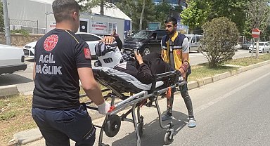 İki otomobil çarpıştı:1 yaralı