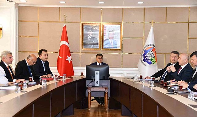 İl Göç Kurulu Vali Fuat Gürel başkanlığında toplandı
