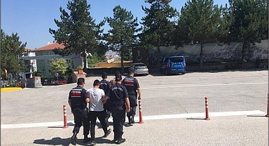 İnşaattan çaldıkları malzemeleri hurdacıya sattığı gerekçesiyle yakalanan 2 şüpheli tutuklandı
