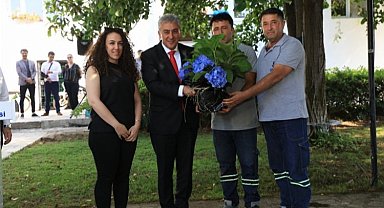 İzmir Güzelbahçe'de erken bayramlaşma
