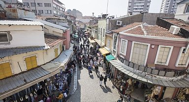 İzmir tarihi Kemeraltı için para arıyor