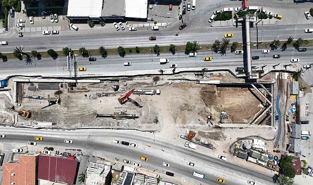 İzmir'in tarihi yatırımı hızla ilerliyor