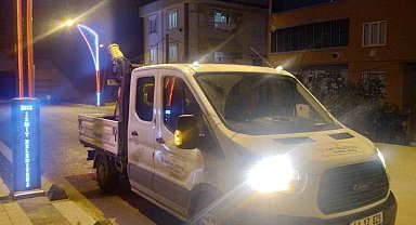 İzmit'te sokaklar ilaçlanıyor