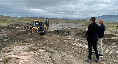 Kağızman'da hasar gören köprü ve menfezler onarılıyor
