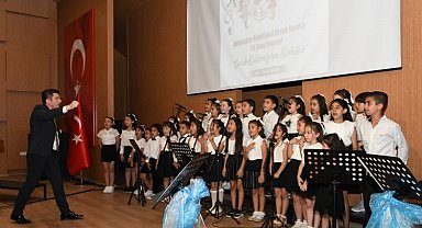 Karabağlar'da Çocuk Korosu'ndan ilk konser