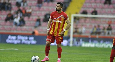 Kayserispor'da Emrah Başsan ayrıldı
