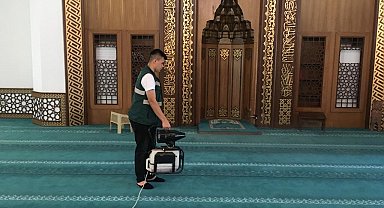 Keçiören'deki camilerde bayram temizliği