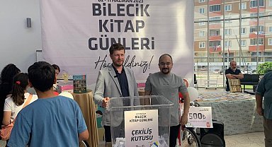 Kitap Kafe açılışında çekilişe katılan şanslı okurlar belirlendi