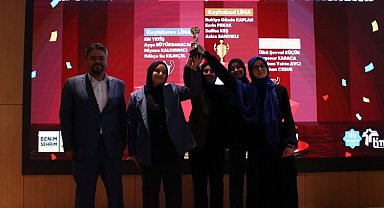 Konya'da liseli gençler münazarada yarıştı
