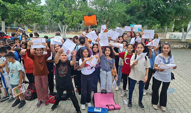Köyceğiz'de 6774 öğrenci karne alarak tatile çıktı