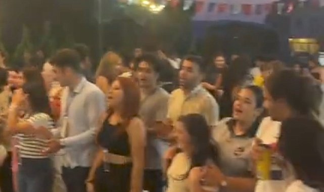 Köyceğizli gençler yaz şenliğinde eğlendi