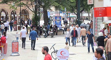 Kurban Bayramı'nda Kastamonu'ya ziyaretçi akını: Kent en kalabalık günlerini yaşıyor