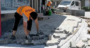 Kuşadası Belediyesi, Davutlar'da çalışmalarını sürdürüyor