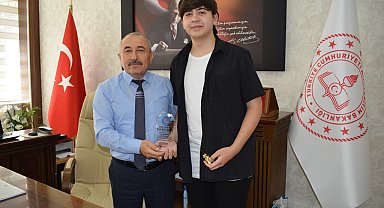 LGS Türkiye birincisi altınla ödüllendirildi