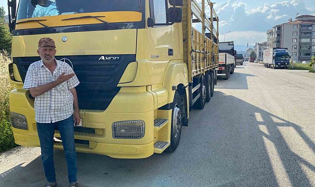 Mahalle sakinleri yol kenarlarına park edilen kamyonlardan rahatsız