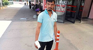 Makineye parmağını kaptıran acemi kasap hastanelik oldu