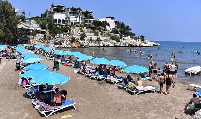Mersin Büyükşehir plajları doldu taştı