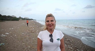Mersin sahilleri deniz kaplumbağalarını ağırlamaya başladı