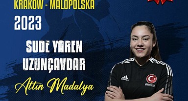 Milli tekvandocularımız Nafia Kuş ve Sude Yaren Uzunçavda altın madalya kazandı