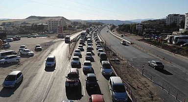 Motosiklet ambulanslar 43 ilin geçiş güzergahında: Bayramda hayat kurtarıcı görev üstleniyorlar