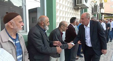Muharrem İnce, bayram namazını köyünde kıldı