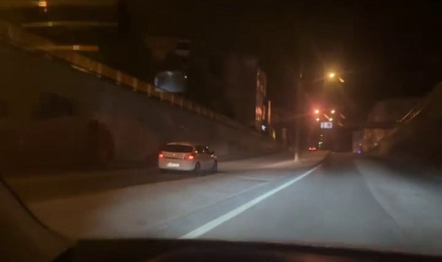 Otomobillerin ters yönde tehlikeli yolculukları kamerada