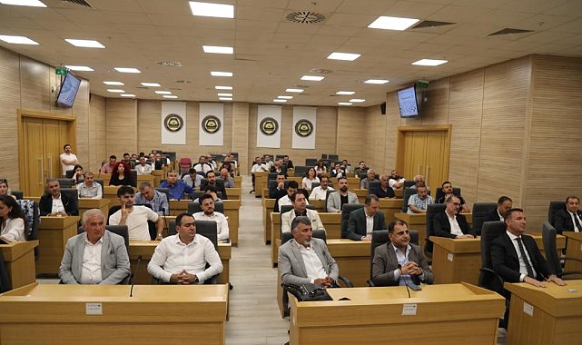 Otomotiv sektörünün temsilcileri DTSO'da buluştu