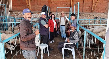 Pazaryeri'nde kurban satış noktası denetlendi