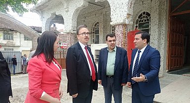 Pazaryeri'nde restore edilen tarihi camiye Vali Kızılkaya'dan inceleme