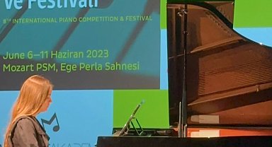 Piyano festivalinde Düzce'yi temsil etti