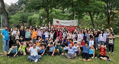 Salihli'de öğrenciler Diyanet Gençlik öncülüğünde piknik keyfi yaşadı